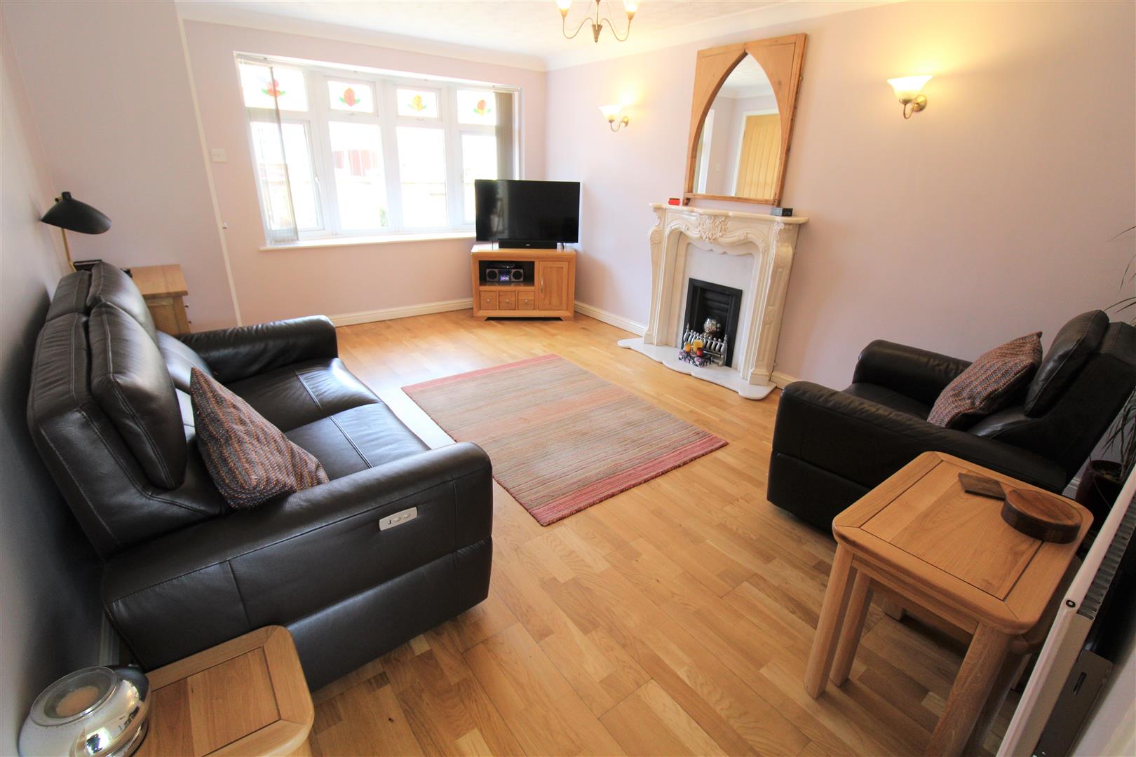 Dunsford Avenue, Milton, Stoke-On-Trent